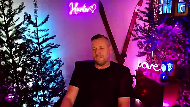 Hunter Fl online show from February 5, 2026, 5:06 pm