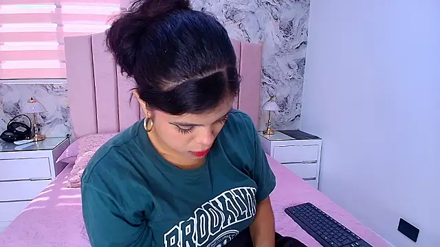 Snapshot of katsumi_yan chatting on February 3, 2026, 7:08 pm katsumi yan online show from February 3, 2026, 7:08 pm