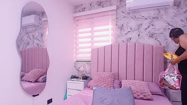 Snapshot of katsumi_yan chatting on February 16, 2026, 7:10 pm katsumi yan online show from February 16, 2026, 7:10 pm