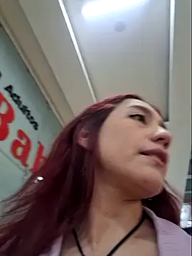 Eveeelyn25 online show from March 11, 2026, 11:11 pm