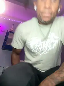 MTheRealrDLlongCrippler online show from April 14, 2026, 10:43 am