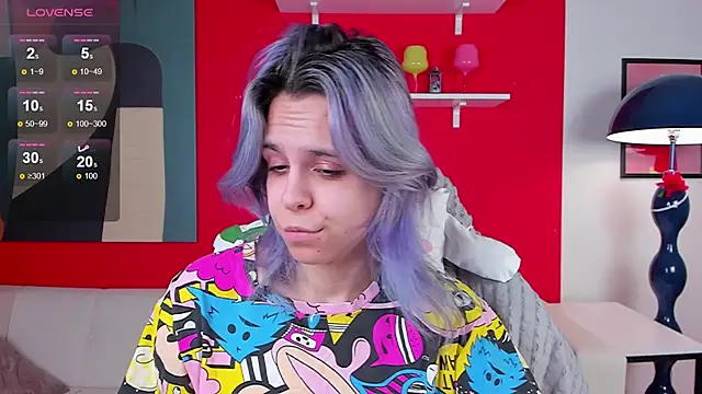 LiraBelle online show from April 3, 2026, 3:15 am