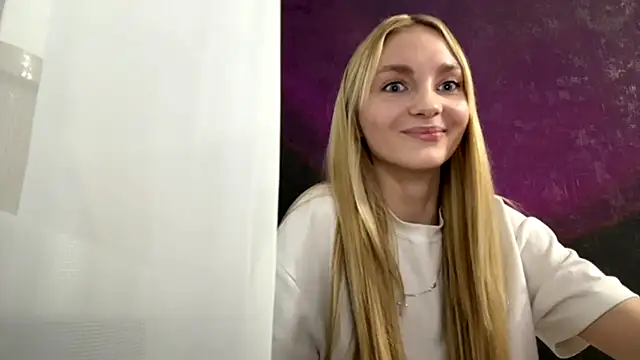 Snapshot of LangKrakowiak chatting on December 2, 2025, 1:50 pm LangKrakowiak online show from December 2, 2025, 1:50 pm