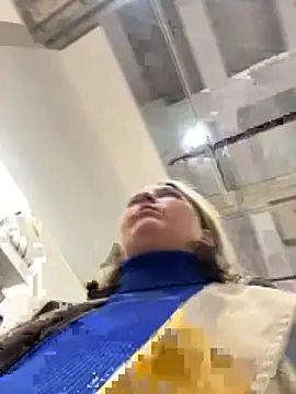 Snapshot of KateBurlesk chatting on November 23, 2025, 8:58 am KateBurlesk online show from November 23, 2025, 8:58 am