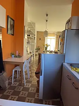 Anna Markiza online show from April 21, 2026, 5:06 pm