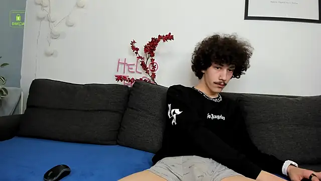 Snapshot of Dilan_Wolfe chatting on February 7, 2026, 5:27 pm Dilan Wolfe online show from February 7, 2026, 5:27 pm