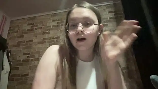 Snapshot of Blair_Reid chatting on December 2, 2025, 5:41 pm Blair Reid online show from December 2, 2025, 5:41 pm