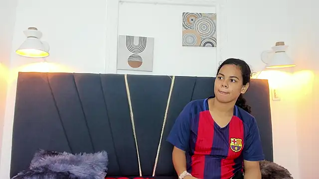 naomi x0 online show from February 17, 2026, 1:07 pm