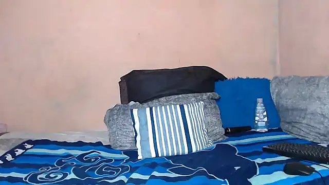 Snapshot of BlackPearlxxo chatting on February 20, 2026, 7:36 pm BlackPearlxxo online show from February 20, 2026, 7:36 pm