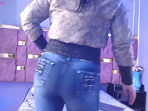 SHIZUKA WET online show from January 10, 2026, 3:52 am