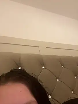 sluttybabex online show from December 1, 2025, 10:37 pm