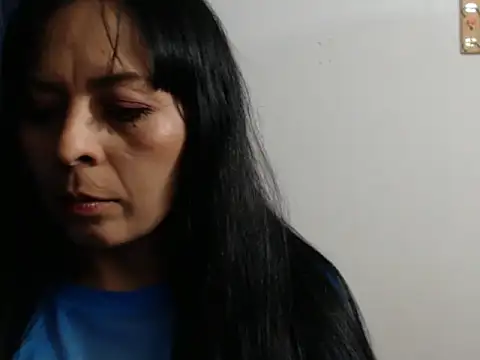 Paolahotty online show from November 29, 2025, 2:58 am