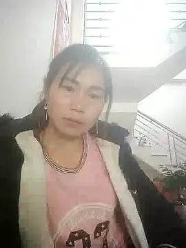 Snapshot of meganmeo chatting on November 23, 2025, 2:55 am meganmeo online show from November 23, 2025, 2:55 am