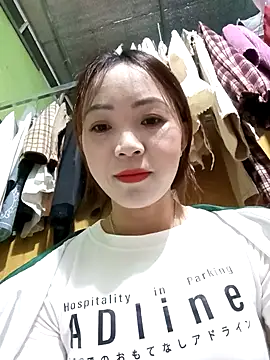 Snapshot of bong-ngo- chatting on November 26, 2025, 12:17 pm bong-ngo- online show from November 26, 2025, 12:17 pm