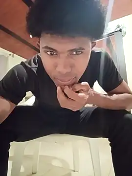 man black hot24 online show from November 25, 2025, 3:17 am