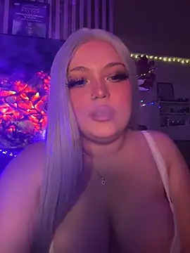 LaylaCupidd online show from December 19, 2025, 10:50 pm