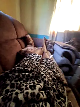 Snapshot of LIMAKATS0 chatting on November 29, 2025, 8:17 am LIMAKATS0 online show from November 29, 2025, 8:17 am