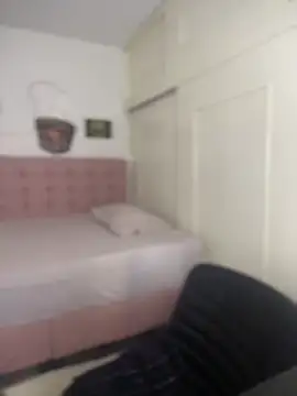 MaddieHunter online show from December 2, 2025, 1:05 pm