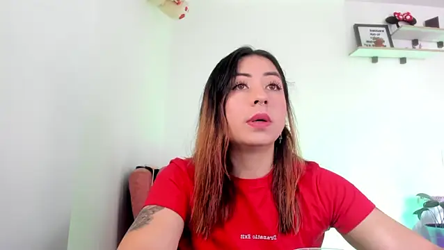 MaddieHunter online show from February 11, 2026, 2:11 pm