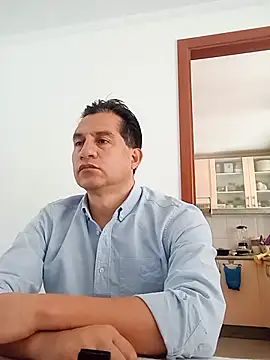 Snapshot of ChrisFloresP chatting on December 1, 2025, 4:56 pm ChrisFloresP online show from December 1, 2025, 4:56 pm