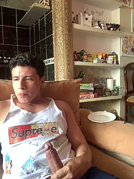angelxxx95 online show from May 4, 2026, 4:58 pm