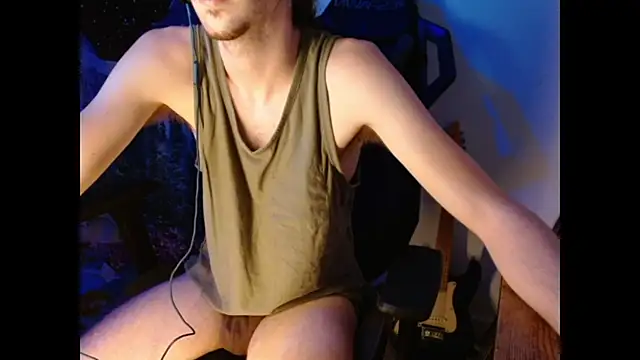 Snapshot of JustStonie chatting on November 24, 2025, 10:15 am JustStonie online show from November 24, 2025, 10:15 am