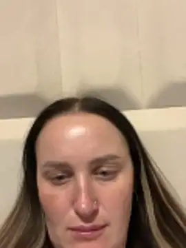 TomilaSi online show from April 4, 2026, 10:51 pm