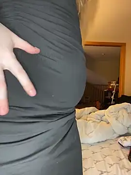 SmirkFans online show from February 11, 2026, 12:04 am