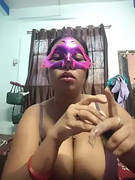 aarti03fb online show from February 25, 2026, 12:15 pm