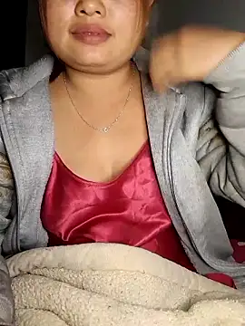 mai-mai-97 online show from January 7, 2026, 2:08 pm