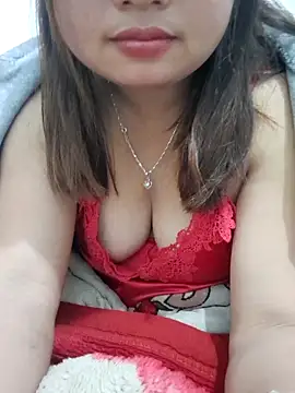 Snapshot of mai-mai-97 chatting on February 6, 2026, 10:13 pm mai-mai-97 online show from February 6, 2026, 10:13 pm