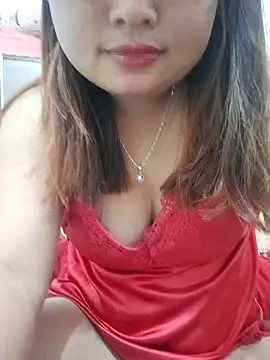 Snapshot of mai-mai-97 chatting on February 17, 2026, 1:24 am mai-mai-97 online show from February 17, 2026, 1:24 am