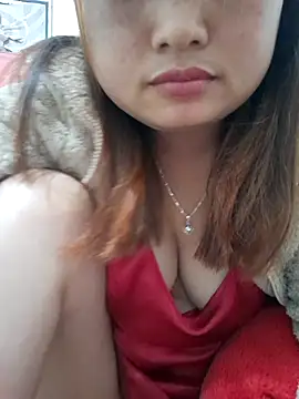 Snapshot of mai-mai-97 chatting on February 18, 2026, 2:02 pm mai-mai-97 online show from February 18, 2026, 2:02 pm