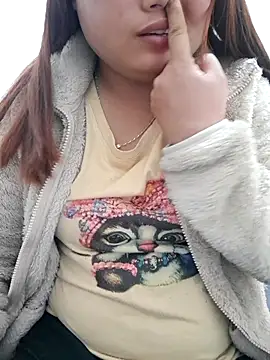 Snapshot of mai-mai-97 chatting on February 20, 2026, 5:15 am mai-mai-97 online show from February 20, 2026, 5:15 am