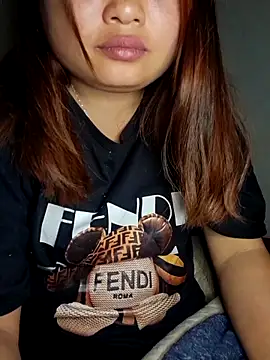 Snapshot of mai-mai-97 chatting on February 23, 2026, 7:11 pm mai-mai-97 online show from February 23, 2026, 7:11 pm