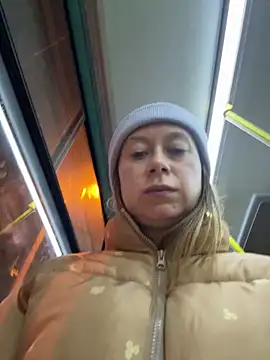 Brooke lover online show from April 1, 2026, 7:00 pm