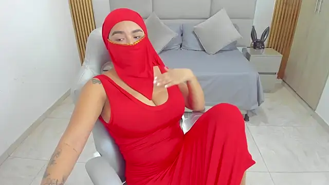 Snapshot of Raizel_kazem chatting on November 26, 2025, 2:07 pm Raizel kazem online show from November 26, 2025, 2:07 pm