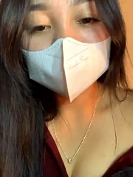 lana-kan online show from February 10, 2026, 1:37 pm