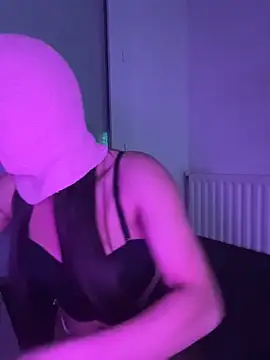 linaatchikita online show from December 20, 2025, 9:44 pm