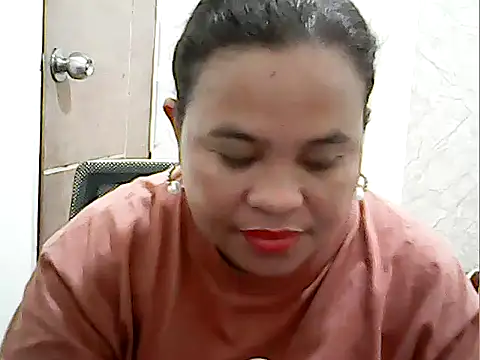 Snapshot of cutechubby chatting on May 3, 2026, 8:15 pm cutechubby online show from May 3, 2026, 8:15 pm