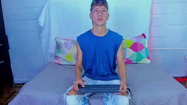 Snapshot of sammysex- chatting on November 26, 2025, 6:25 am sammysex- online show from November 26, 2025, 6:25 am