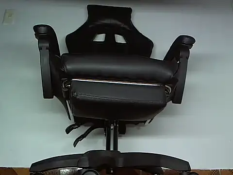 Alphacashmaster777 online show from April 17, 2026, 1:30 am