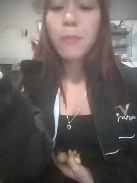 tieutam122 online show from February 8, 2026, 3:10 am