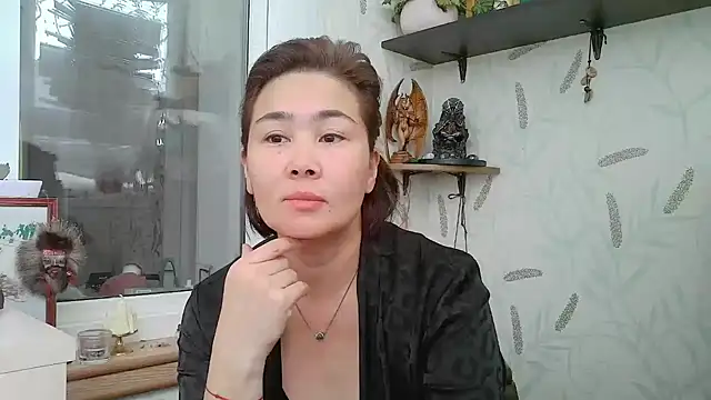 Nettie Allie online show from December 5, 2025, 7:39 am