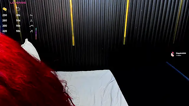 LolyYunno online show from February 11, 2026, 5:51 pm