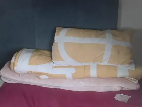 Chocolatebae86 online show from December 1, 2025, 2:44 pm