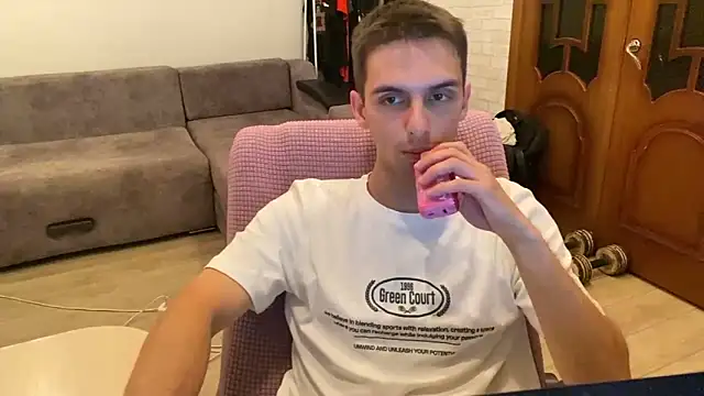 joshnovaq online show from July 8, 2026, 10:14 pm