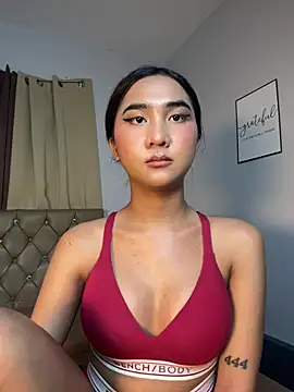 Diannellove online show from March 13, 2026, 7:04 am