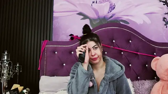 MegaBoobsDeee online show from April 8, 2026, 4:23 am