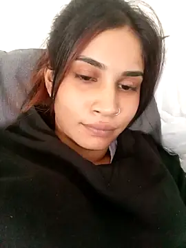 Miss-Perfection online show from April 28, 2026, 1:16 pm